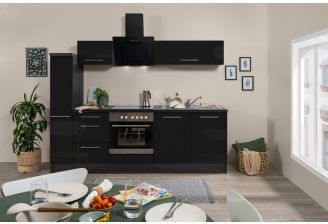 Zwarte hoogglans keuken met apparatuur